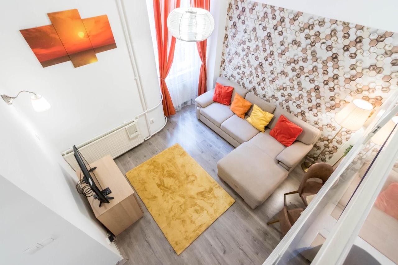 Leda'S Apartment Next To The Danube And Fashion Street Budapesta Exterior foto
