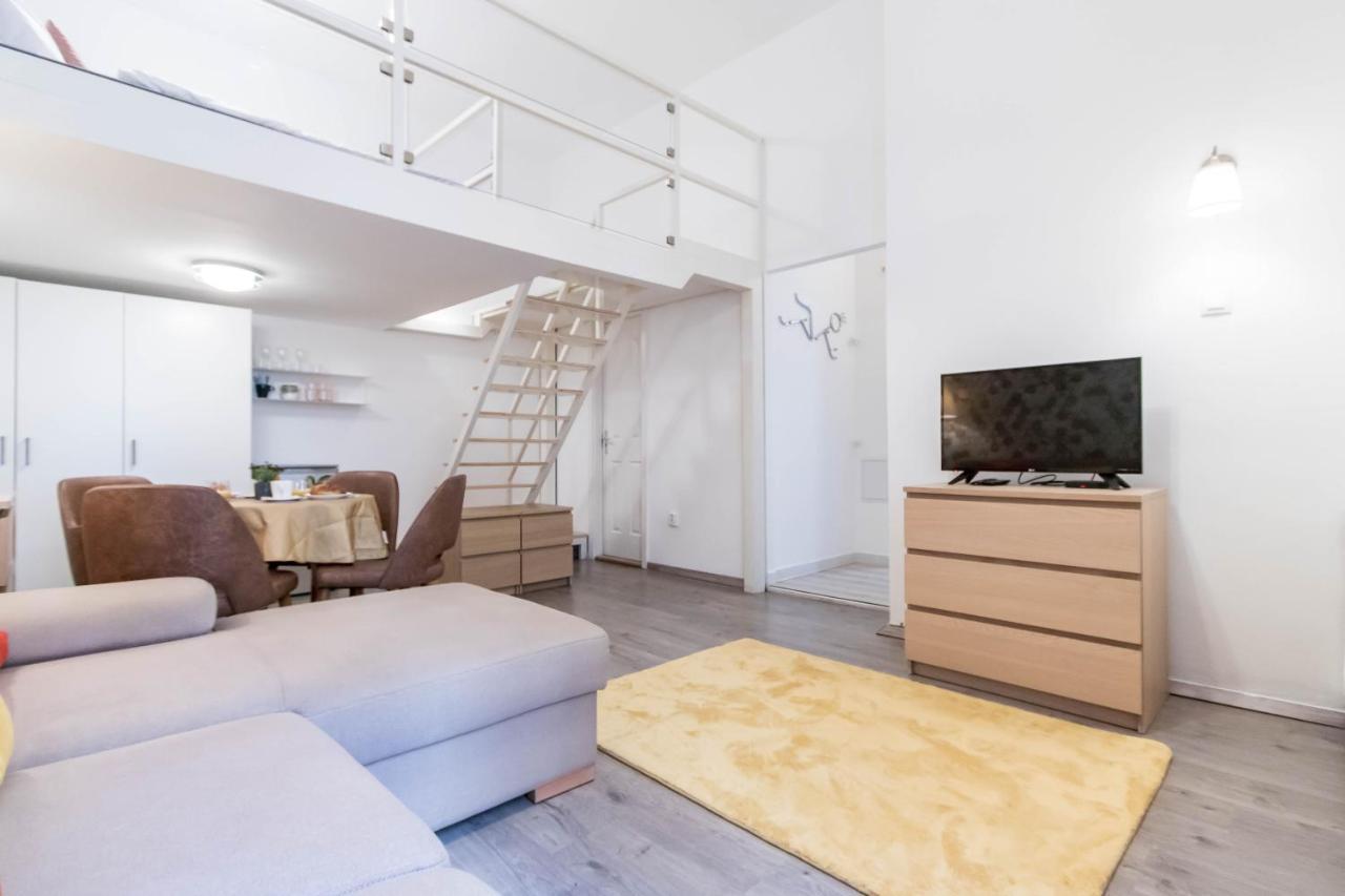 Leda'S Apartment Next To The Danube And Fashion Street Budapesta Exterior foto