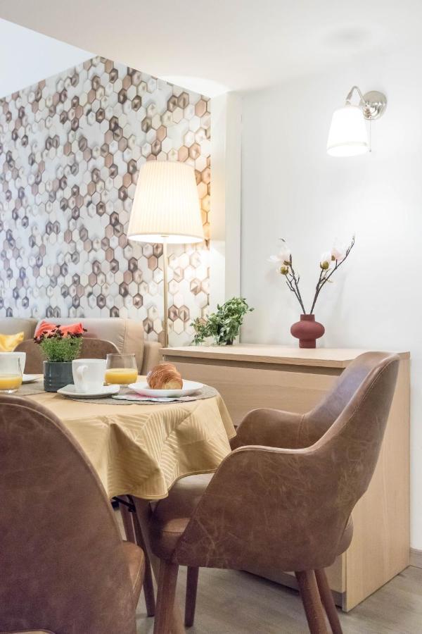 Leda'S Apartment Next To The Danube And Fashion Street Budapesta Exterior foto