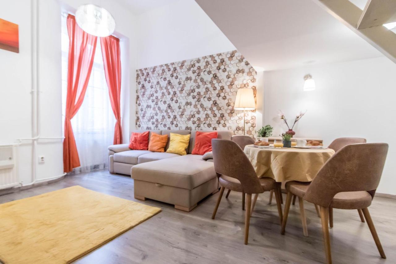 Leda'S Apartment Next To The Danube And Fashion Street Budapesta Exterior foto